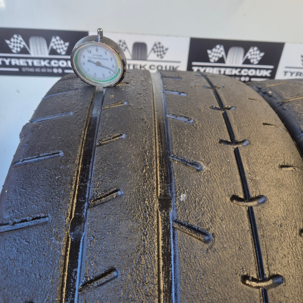Yokohama Advan A052 235/40/18 Semi Slicks. (Set)