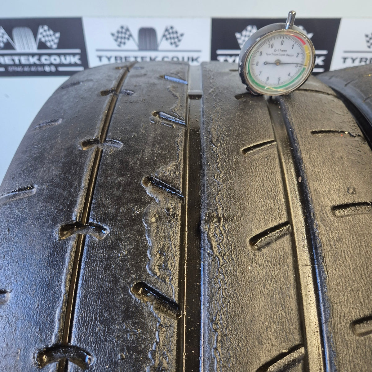 Yokohama Advan A052 235/40/18 Semi Slicks. (Pair)