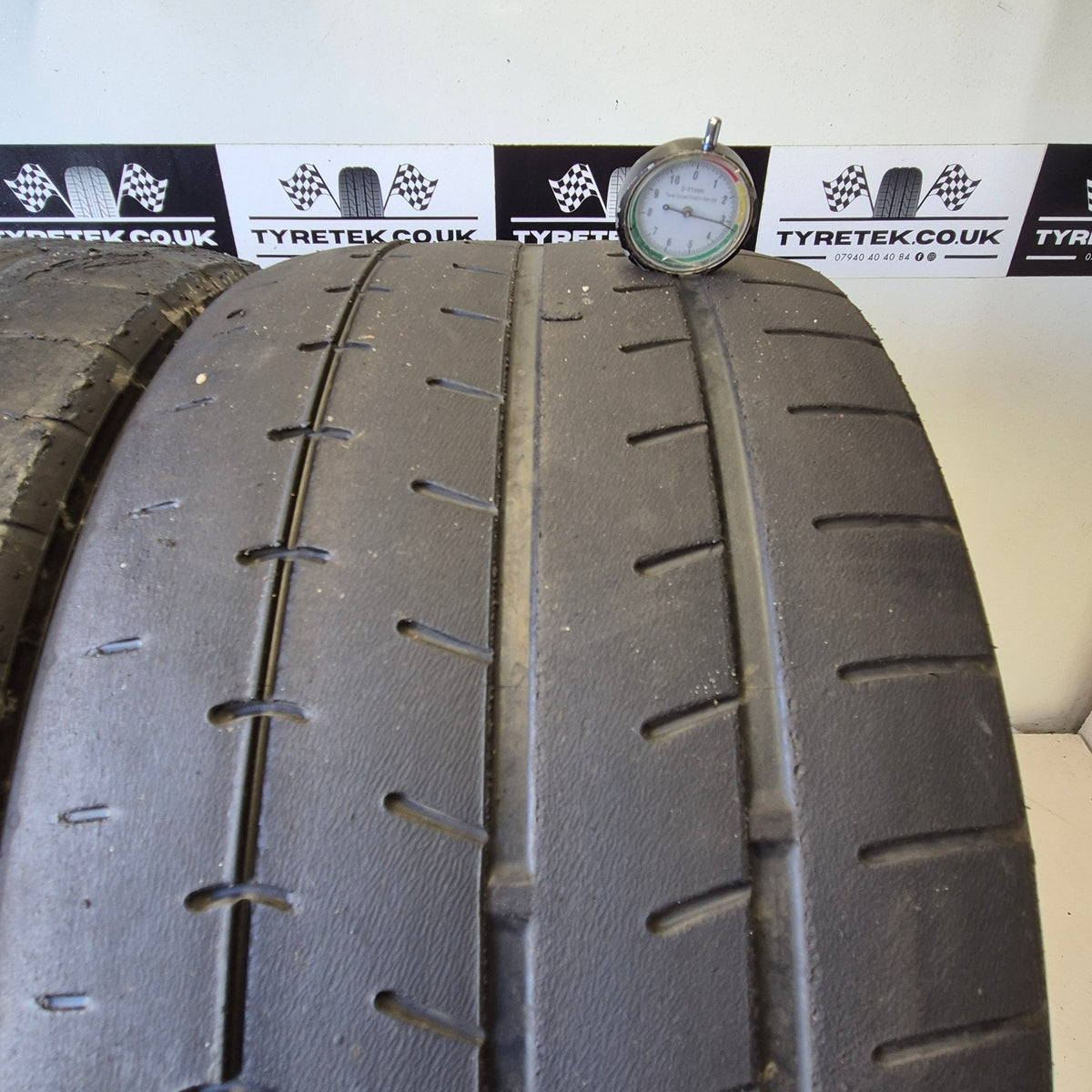 Yokohama A052 265/35/18 Trackday Semi Slick Tyres (Pair 6)