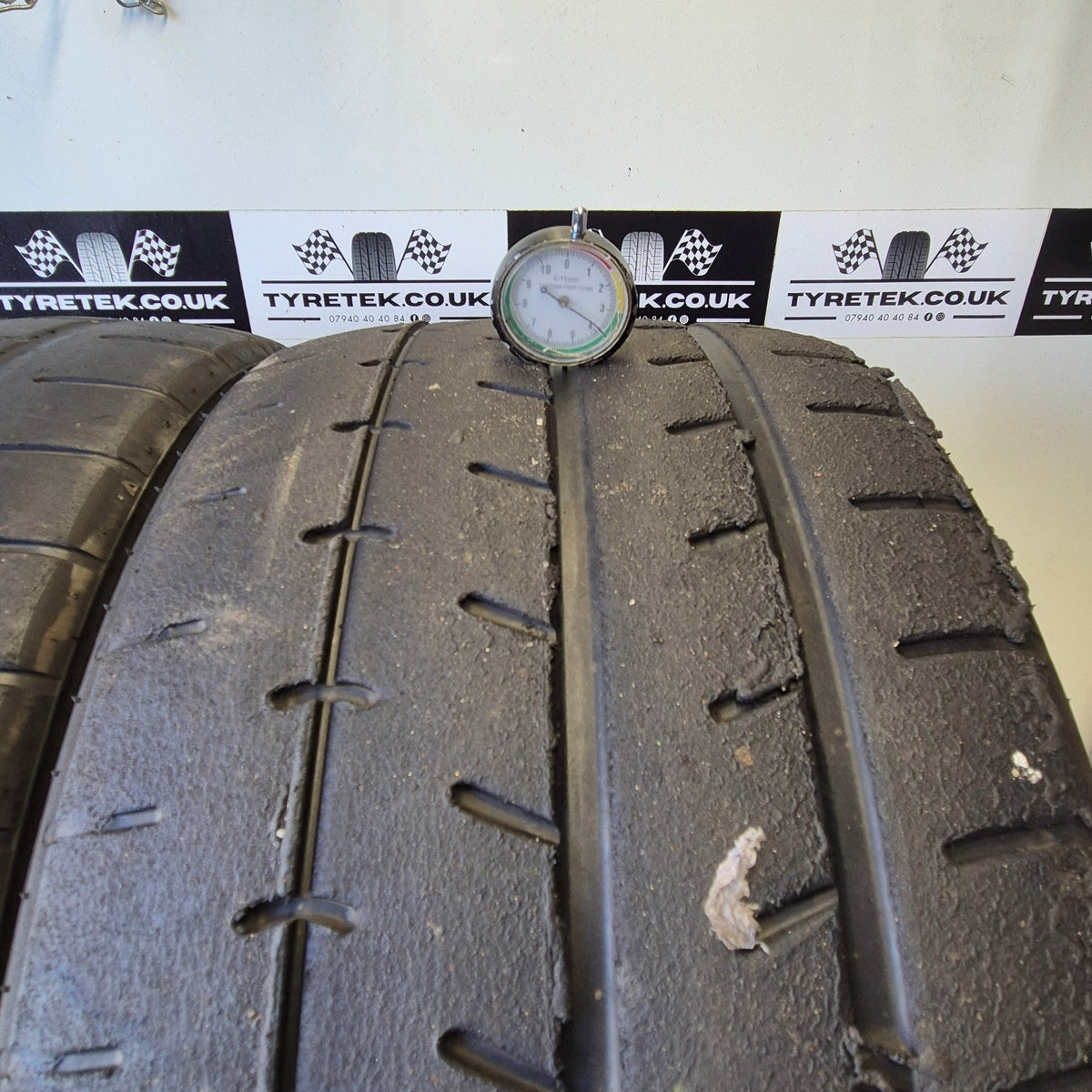 Yokohama A052 265/35/18 Trackday Semi Slick Tyres (Pair 7)