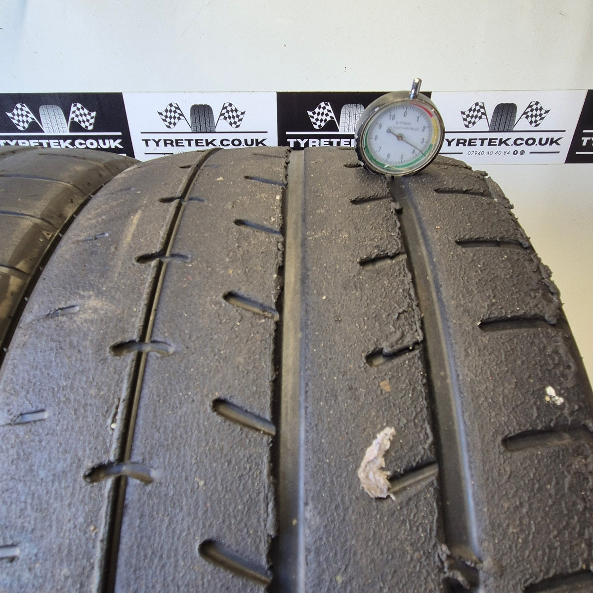 Yokohama A052 265/35/18 Trackday Semi Slick Tyres (Pair 7)