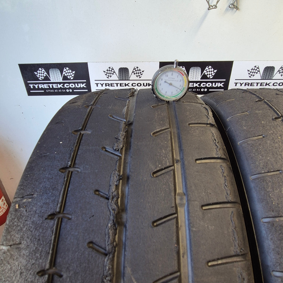 Yokohama A052 235/45/17 Semi Slicks / Trackday Race Tyres.