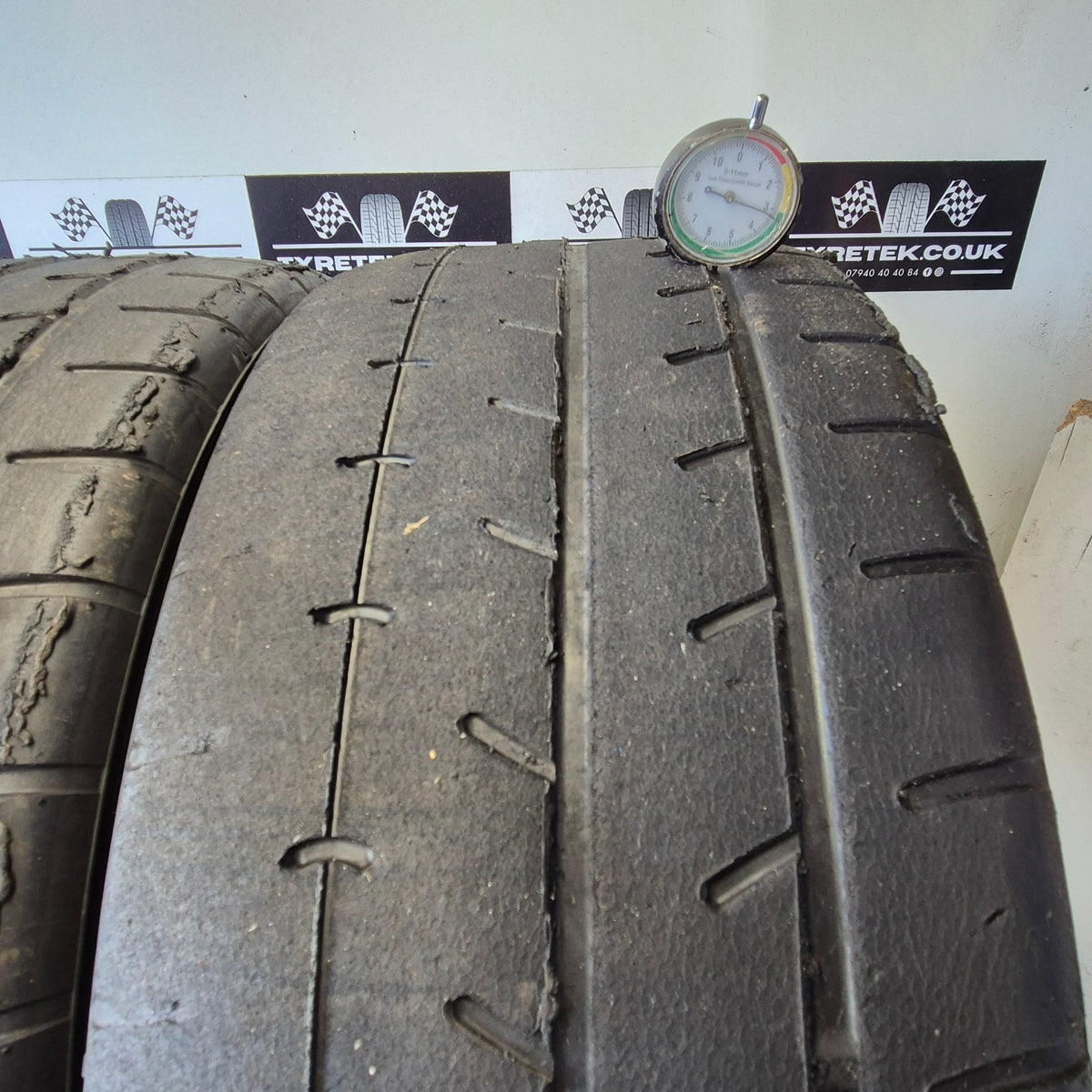 Yokohama A052 235/45/17 Semi Slicks / Trackday Race Tyres.