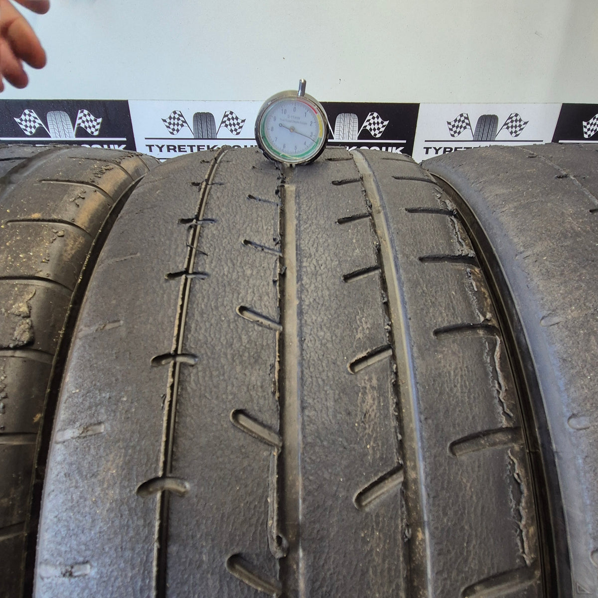 Yokohama A052 235/45/17 Semi Slicks / Trackday Race Tyres.