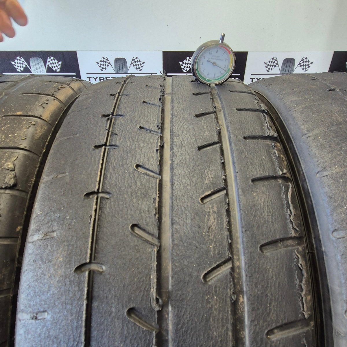 Yokohama A052 235/45/17 Semi Slicks / Trackday Race Tyres.