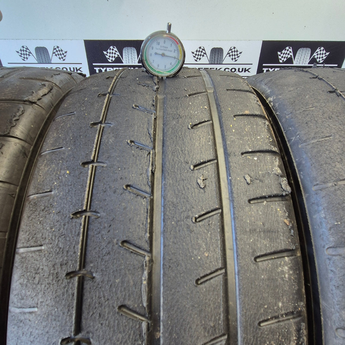 Yokohama A052 235/45/17 Semi Slicks / Trackday Race Tyres.