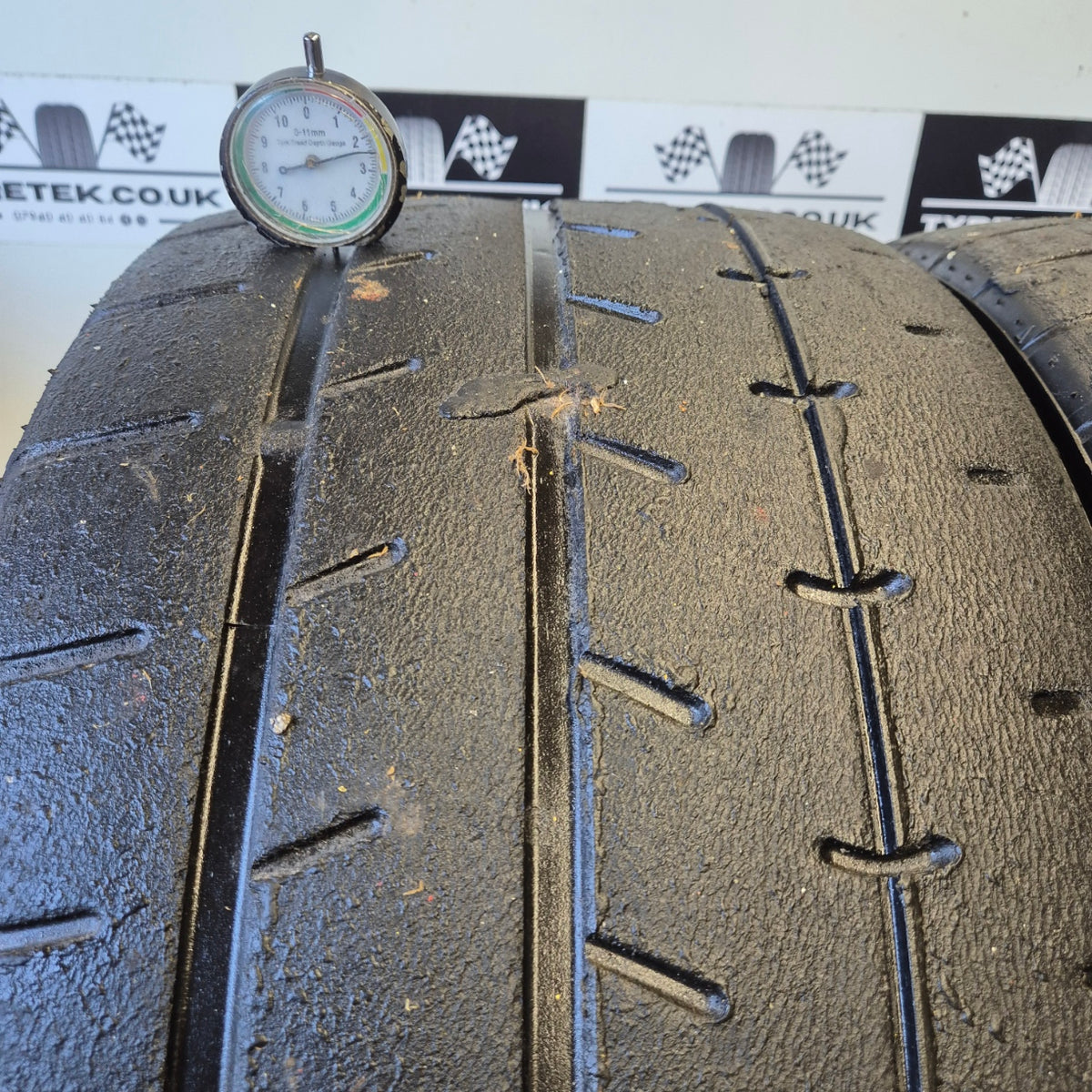 Yokohama A052 265/35/18 Trackday Semi Slick Tyres (Pair 8)