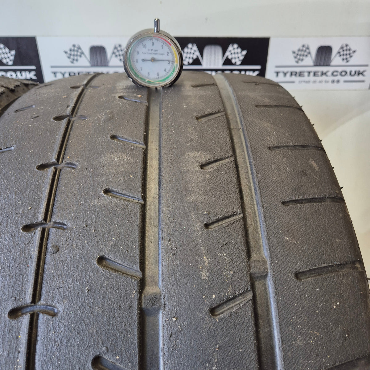Yokohama A052 265/35/18 Trackday Semi Slick Tyres (Pair 12)