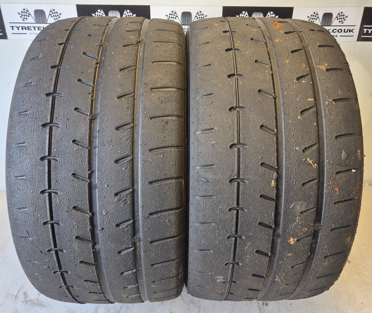 Yokohama A052 265/35/18 Trackday Semi Slick Tyres (Pair 17)