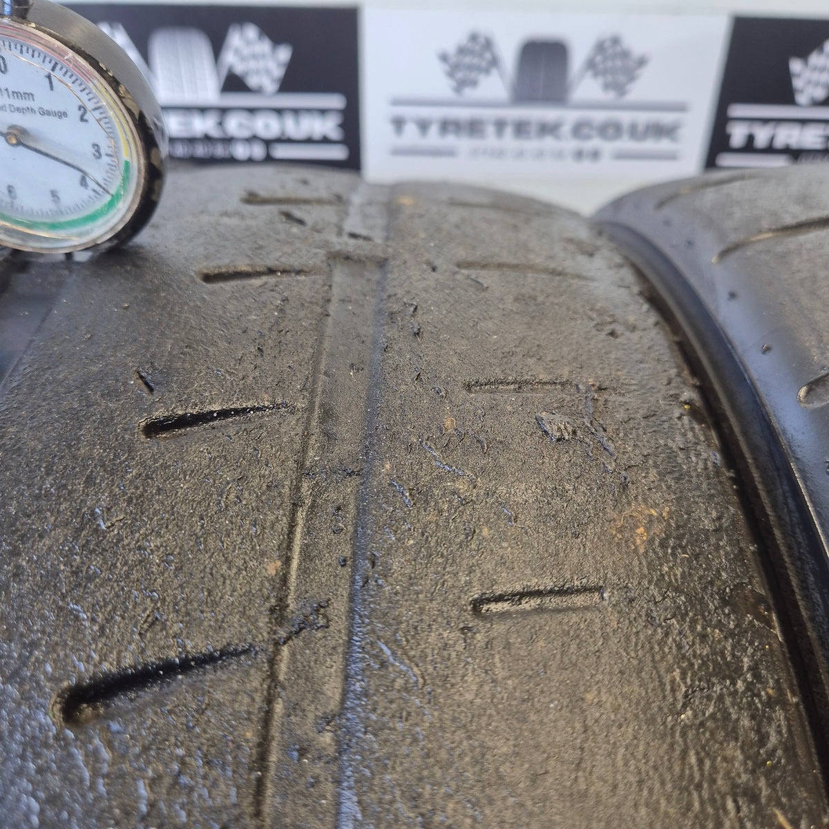 Yokohama A052 265/35/18 Trackday Semi Slick Tyres (Pair 18)