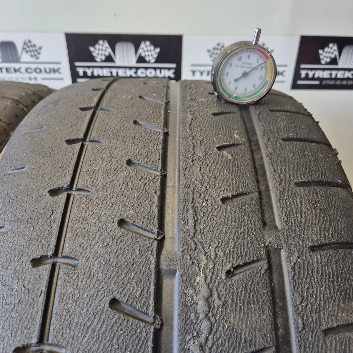 Yokohama A052 255/40/17 Trackday Semi Slick Tyres