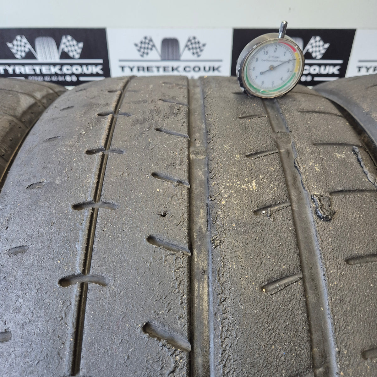 Yokohama A052 255/40/17 Trackday Semi Slick Tyres
