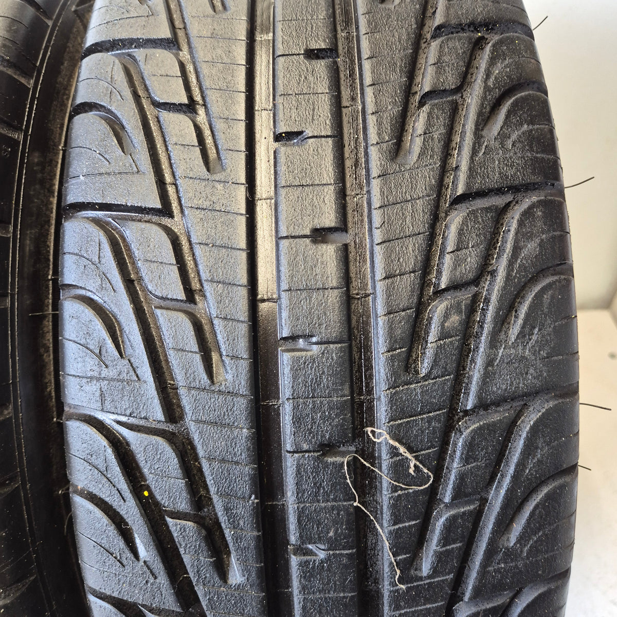 Michelin 18/58/15 (195/50/15) P2L Racing Wet Tyres.
