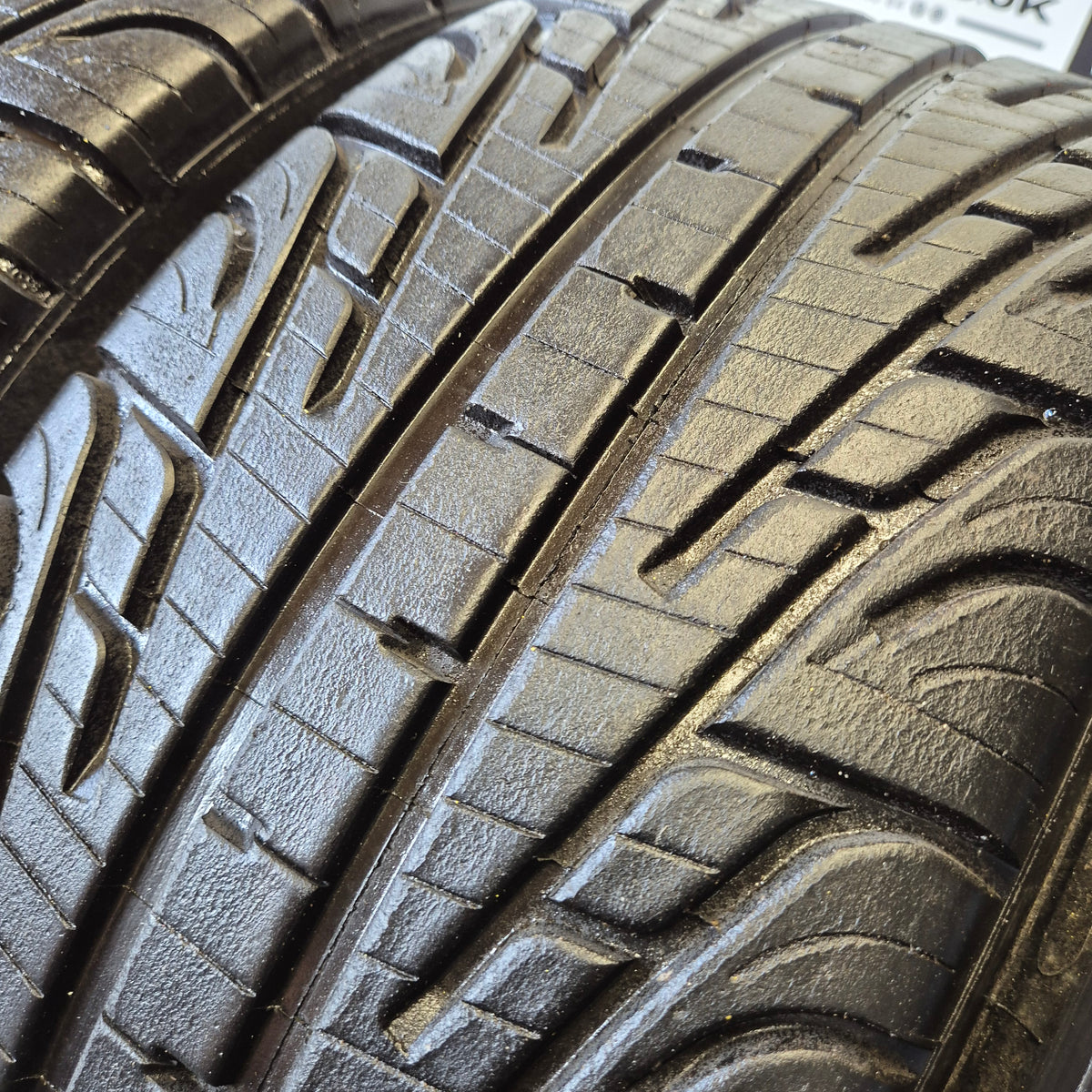 Michelin 18/58/15 (195/50/15) P2L Racing Wet Tyres.