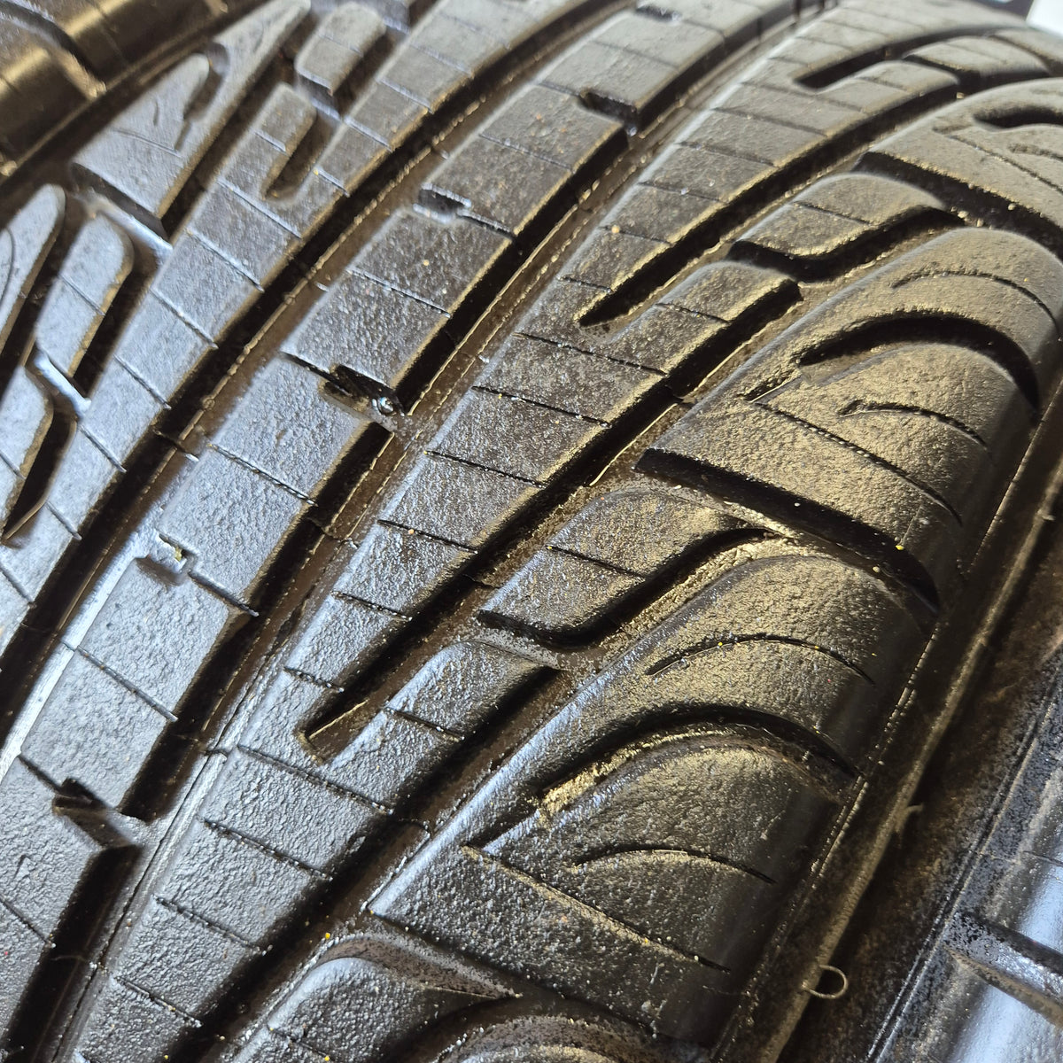 Michelin 18/58/15 (195/50/15) P2L Racing Wet Tyres.
