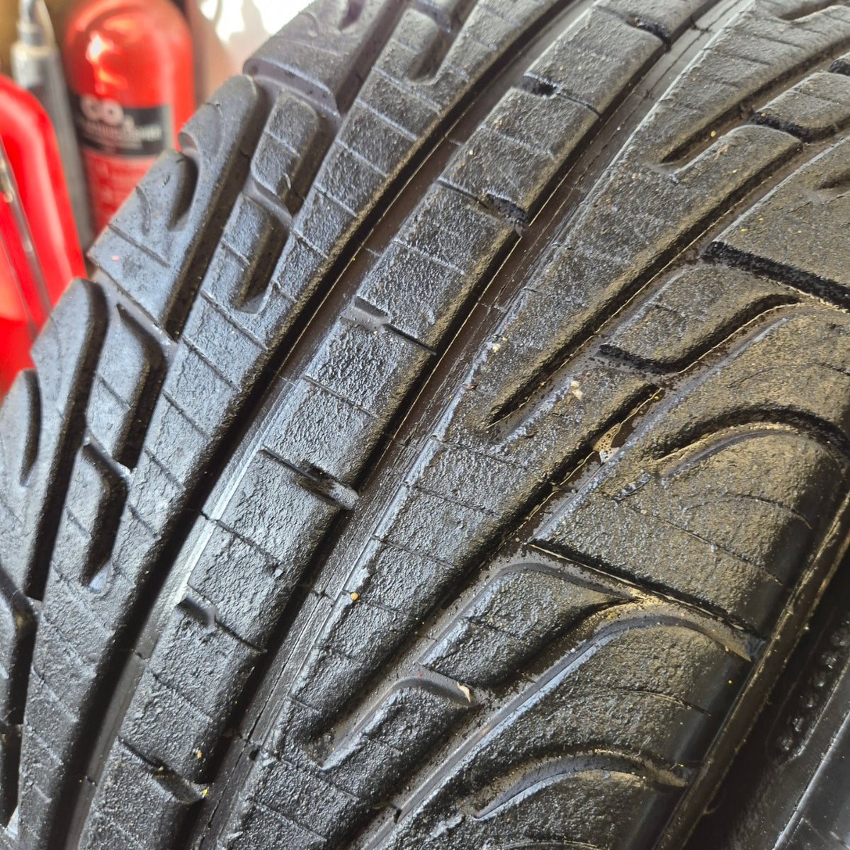 Michelin 18/58/15 (195/50/15) P2L Racing Wet Tyres. (4 Tyres)