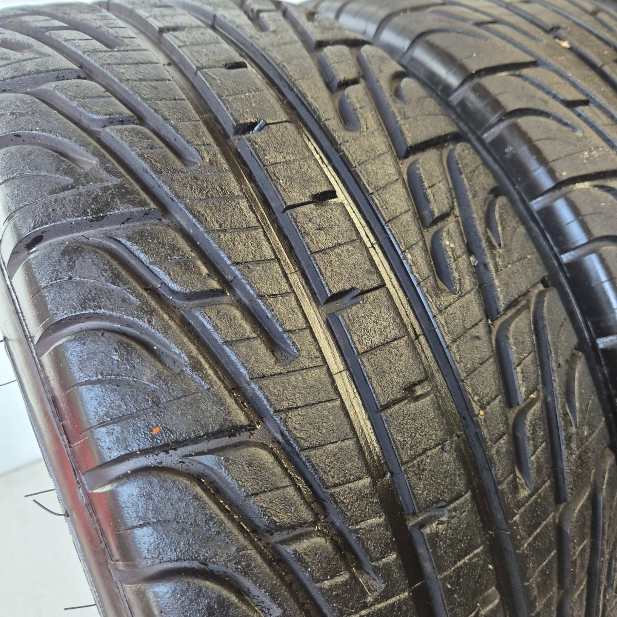 Michelin 18/58/15 (195/50/15) P2L Racing Wet Tyres. (4 Tyres)