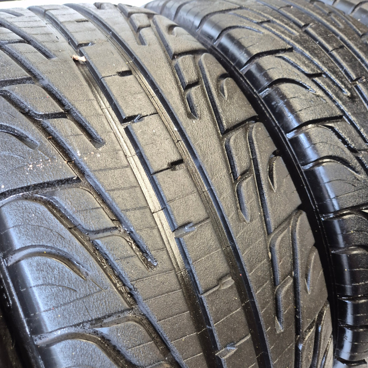 Michelin 18/58/15 (195/50/15) P2L Racing Wet Tyres. (4 Tyres)