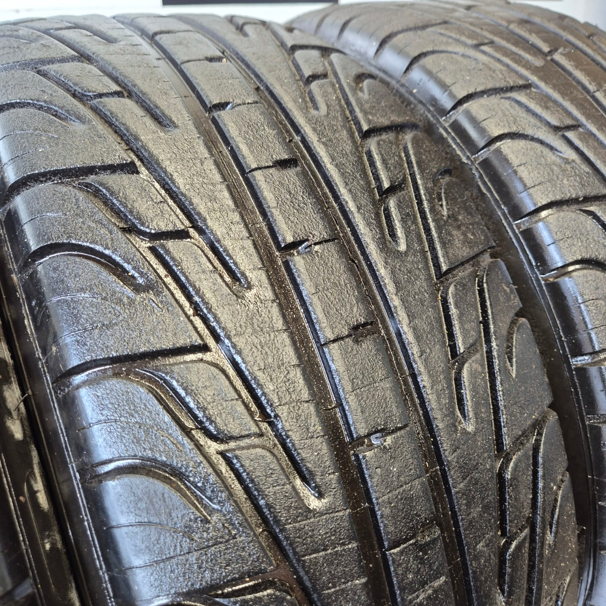 Michelin 18/58/15 (195/50/15) P2L Racing Wet Tyres. (4 Tyres)