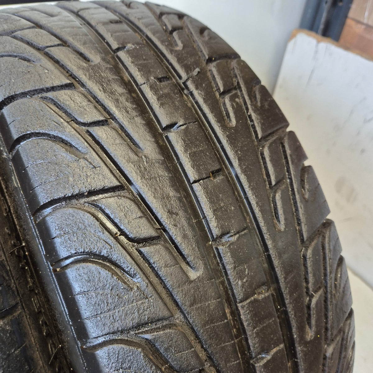 Michelin 18/58/15 (195/50/15) P2L Racing Wet Tyres. (4 Tyres)