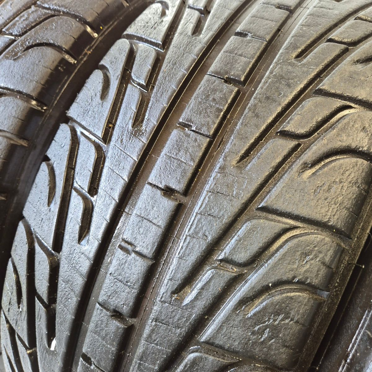 Michelin 18/58/15 (195/50/15) P2L Racing Wet Tyres. (4 Tyres)