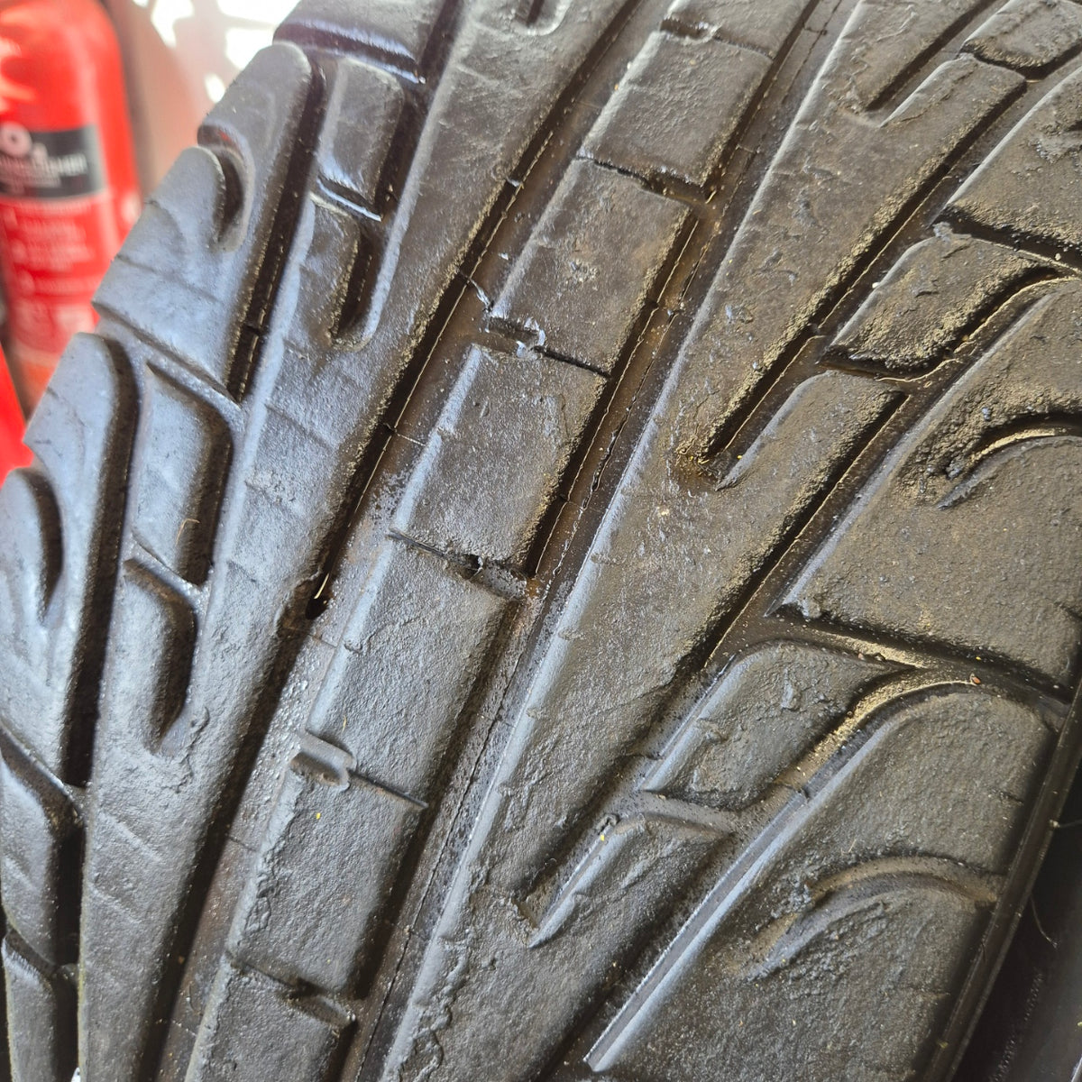 Michelin 18/58/15 (195/50/15) P2L Racing Wet Tyres. (4 Tyres)