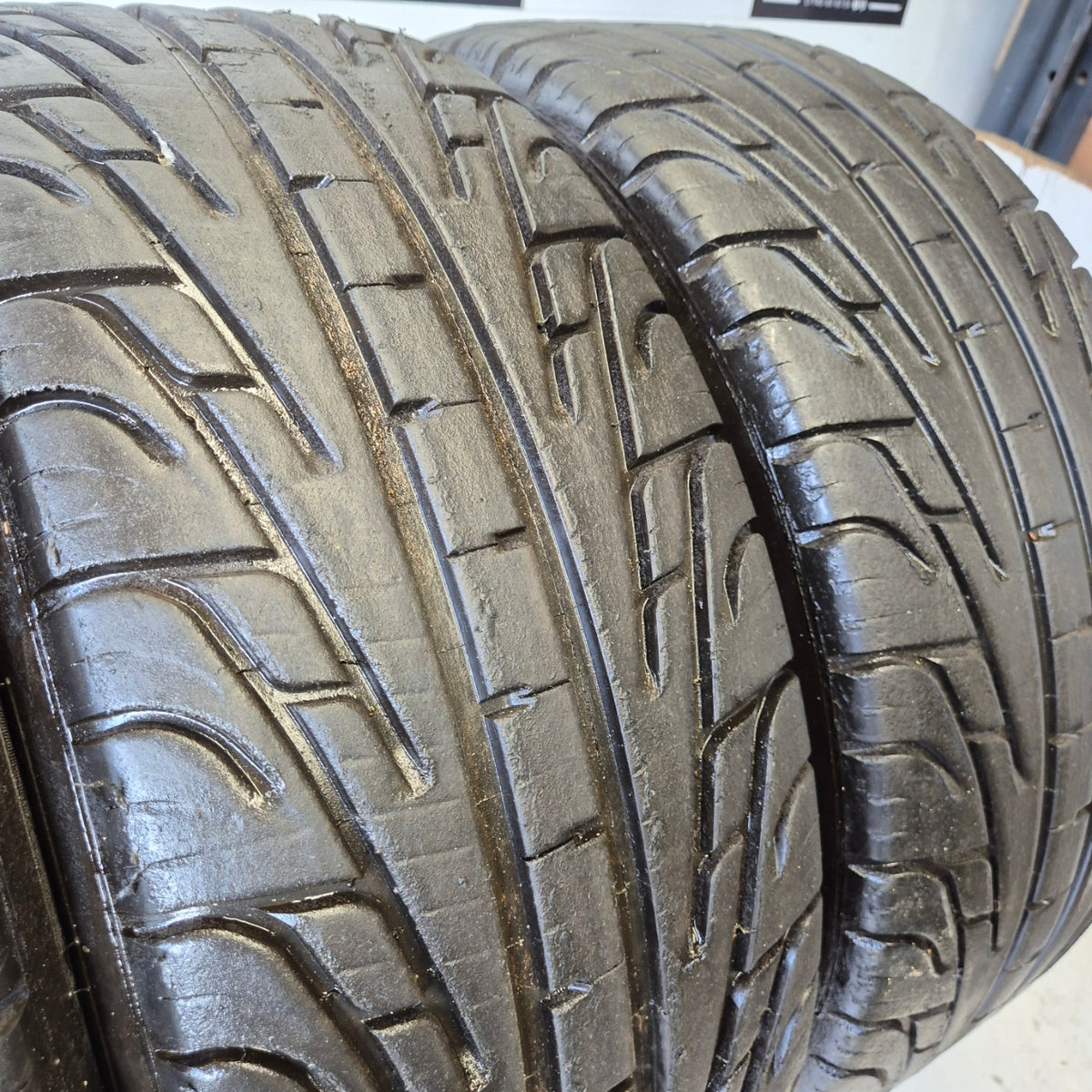 Michelin 18/58/15 (195/50/15) P2L Racing Wet Tyres. (4 Tyres)