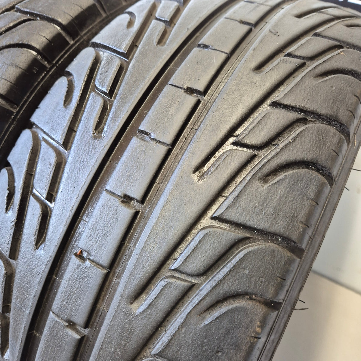 Michelin 18/58/15 (195/50/15) P2L Racing Wet Tyres. (4 Tyres)