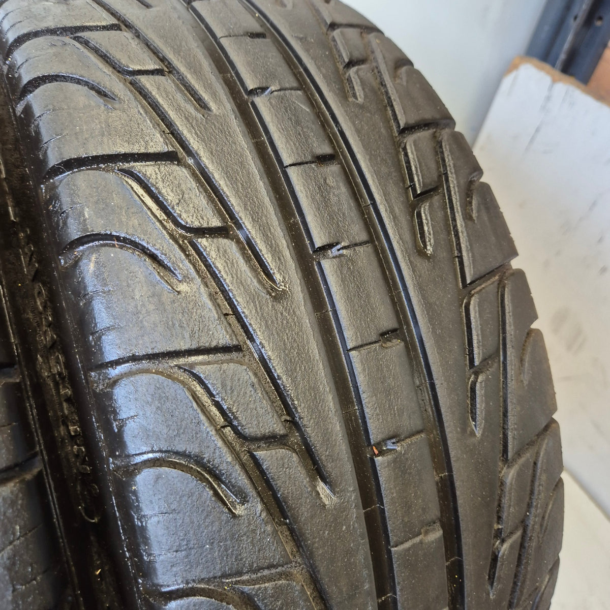 Michelin 18/58/15 (195/50/15) P2L Racing Wet Tyres. (4 Tyres)