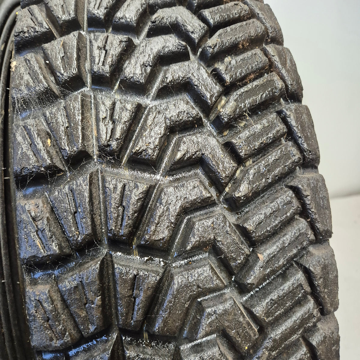 Pirelli GM6 185/70/13 Gravel / Forest Rally Tyres (Trio)