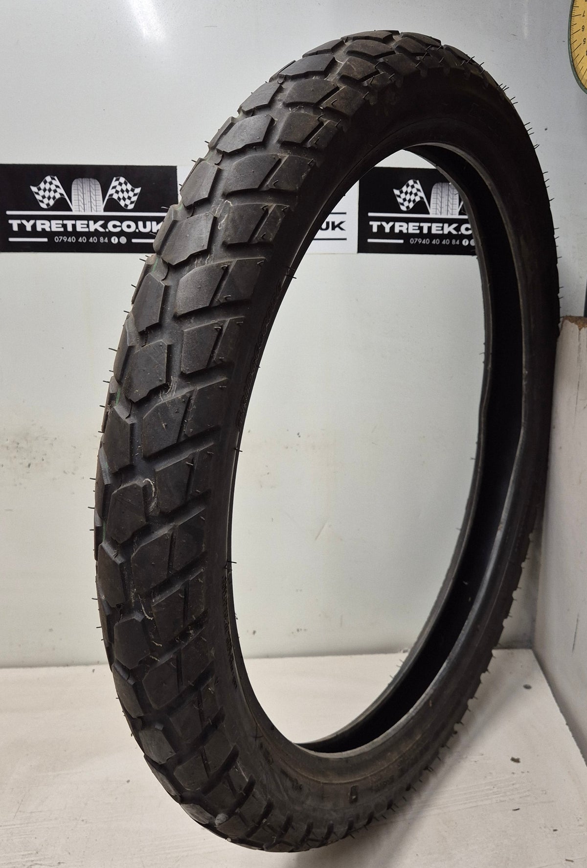 Bridgestone Battlax Adventurecross Tourer AX41T 90/90/21.