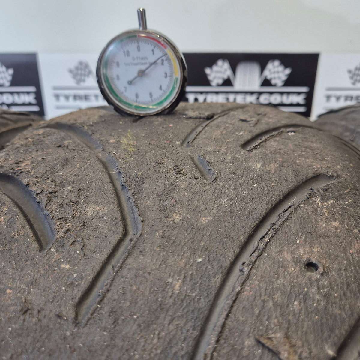 Dunlop 215/45/17 Direzza DZ03G Semi-Slick Racing Trackday/Race Tyres. Set of 4