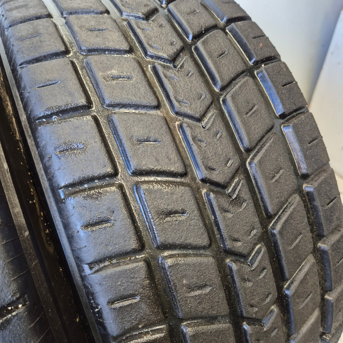 Avon 180/565/13 Wet Racing / Trackday Tyres (Pair)