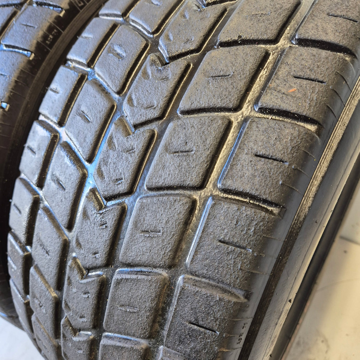 Avon 180/565/13 Wet Racing / Trackday Tyres (Pair)