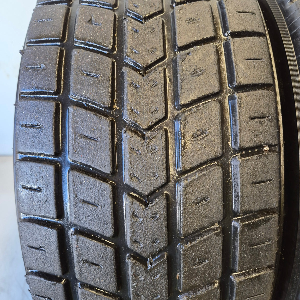 Avon 180/565/13 Wet Racing / Trackday Tyres (Pair)
