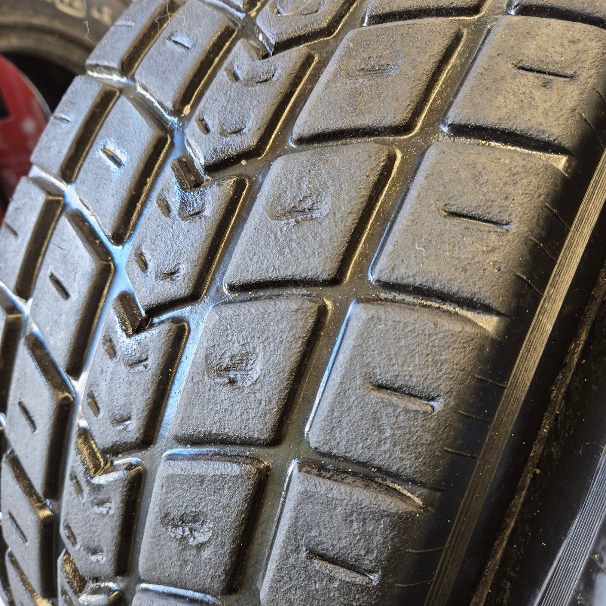 Avon 180/565/13 Wet Racing / Trackday Tyres (Pair)