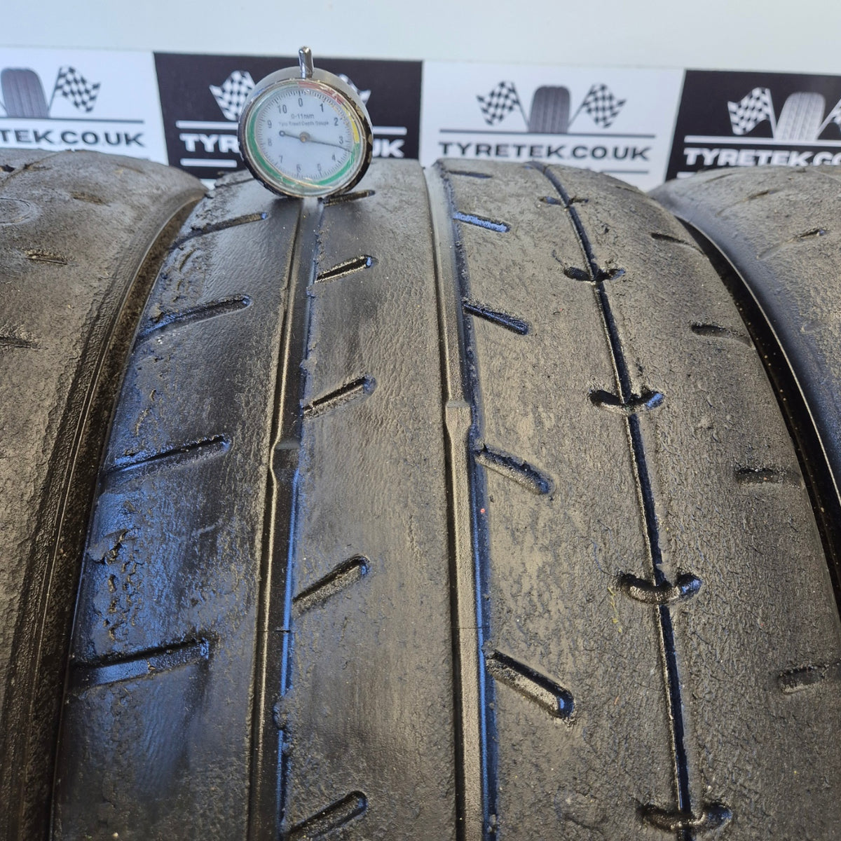 Yokohama Advan A052 225/45/17 Trackday Semi Slicks