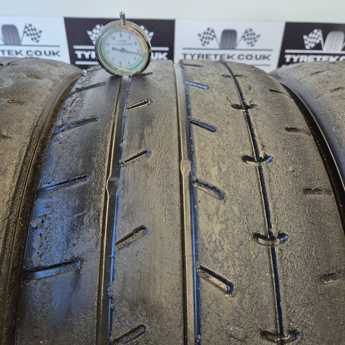 Yokohama Advan A052 225/45/17 Trackday Semi Slicks