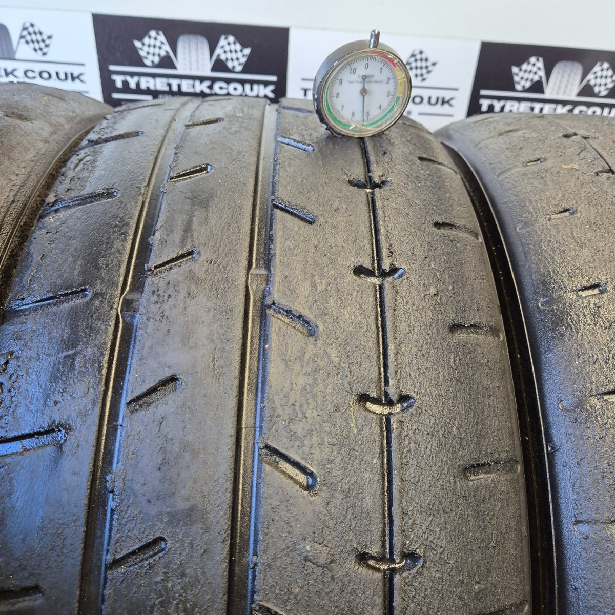 Yokohama Advan A052 225/45/17 Trackday Semi Slicks