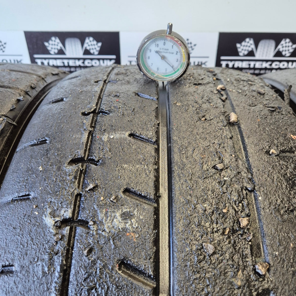 Yokohama Advan A052 245/40/18 Semi Slicks