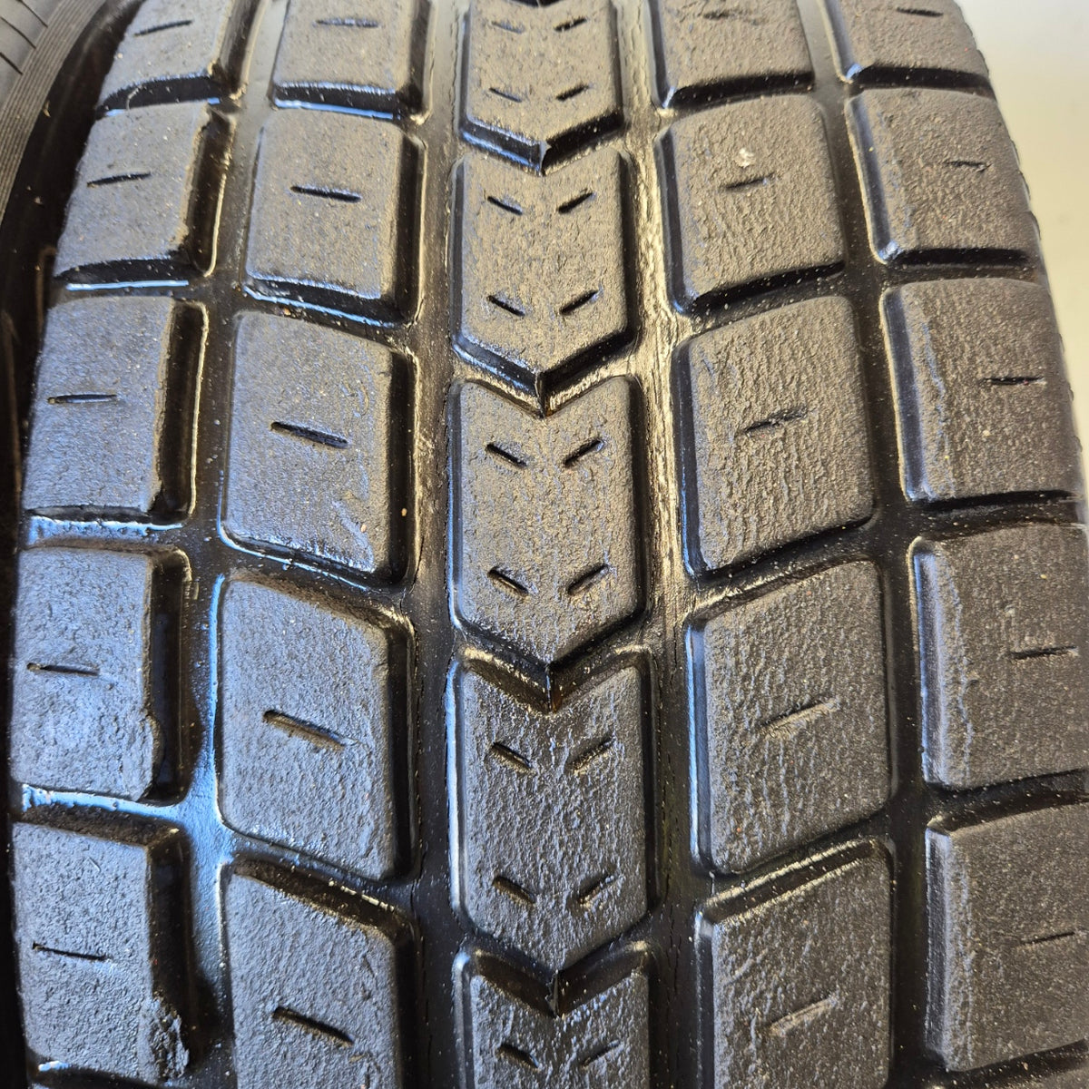 Avon 160/53/13 Wet Racing Tyres (Pair)
