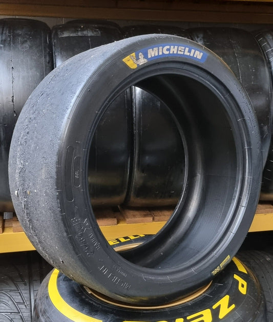 Michelin 25/64/18 (245/35/18) Medium Compound Slick Racing Tyres