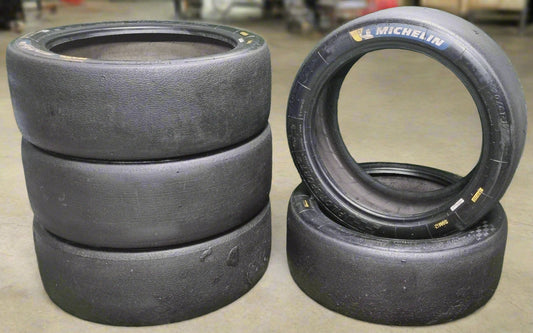 Michelin 20/61/17 ex Clio Cup Slicks (200/45/17).