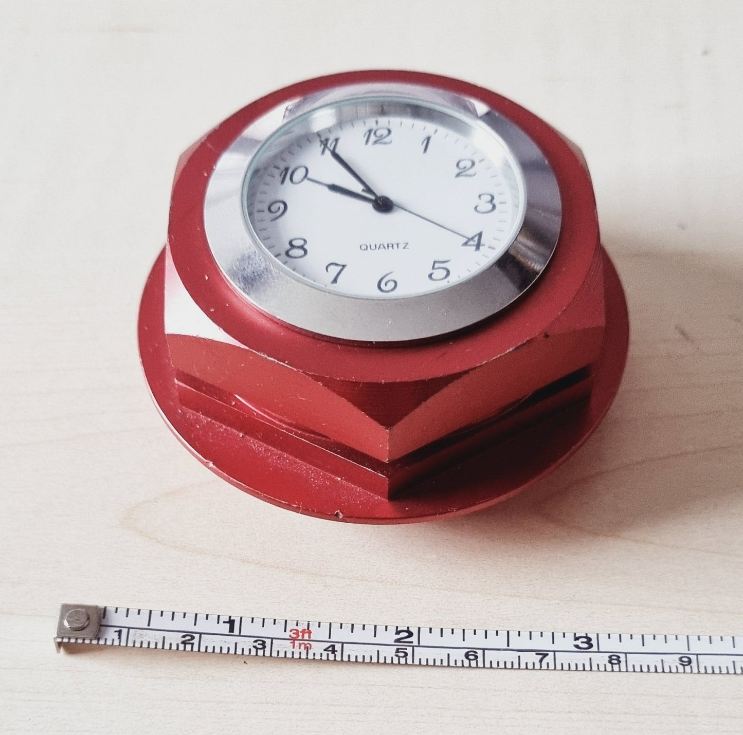 Genuine Williams F1, Formula 1 Wheel Nut Clock. New & Unused