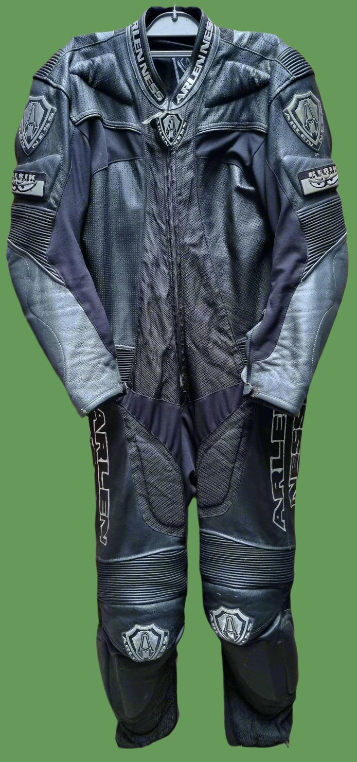 Mens Arlen Ness One Piece Motorbike Road / Race Leathers. Size Medium